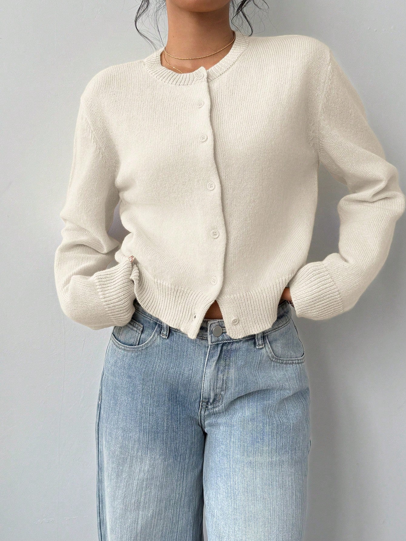 THE SOFT ESSENCE CARDIGAN